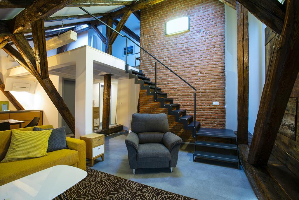 Apartments At The Blue Duckling Prague Luaran gambar